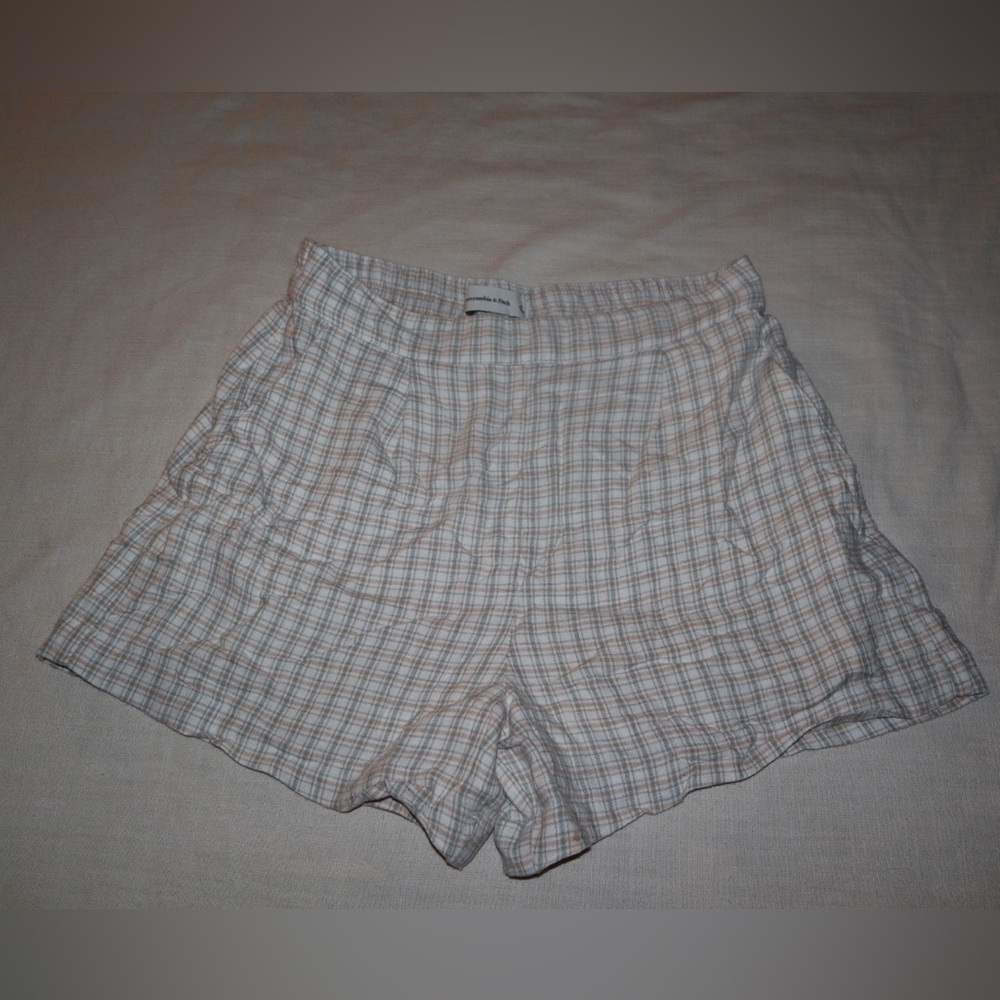 Abercrombie Knit Plaid Short